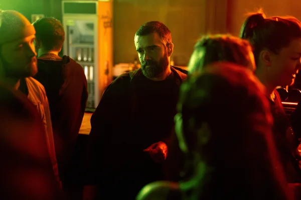 Кадр 10 — Холод (2026) 1 сезон 1 серия